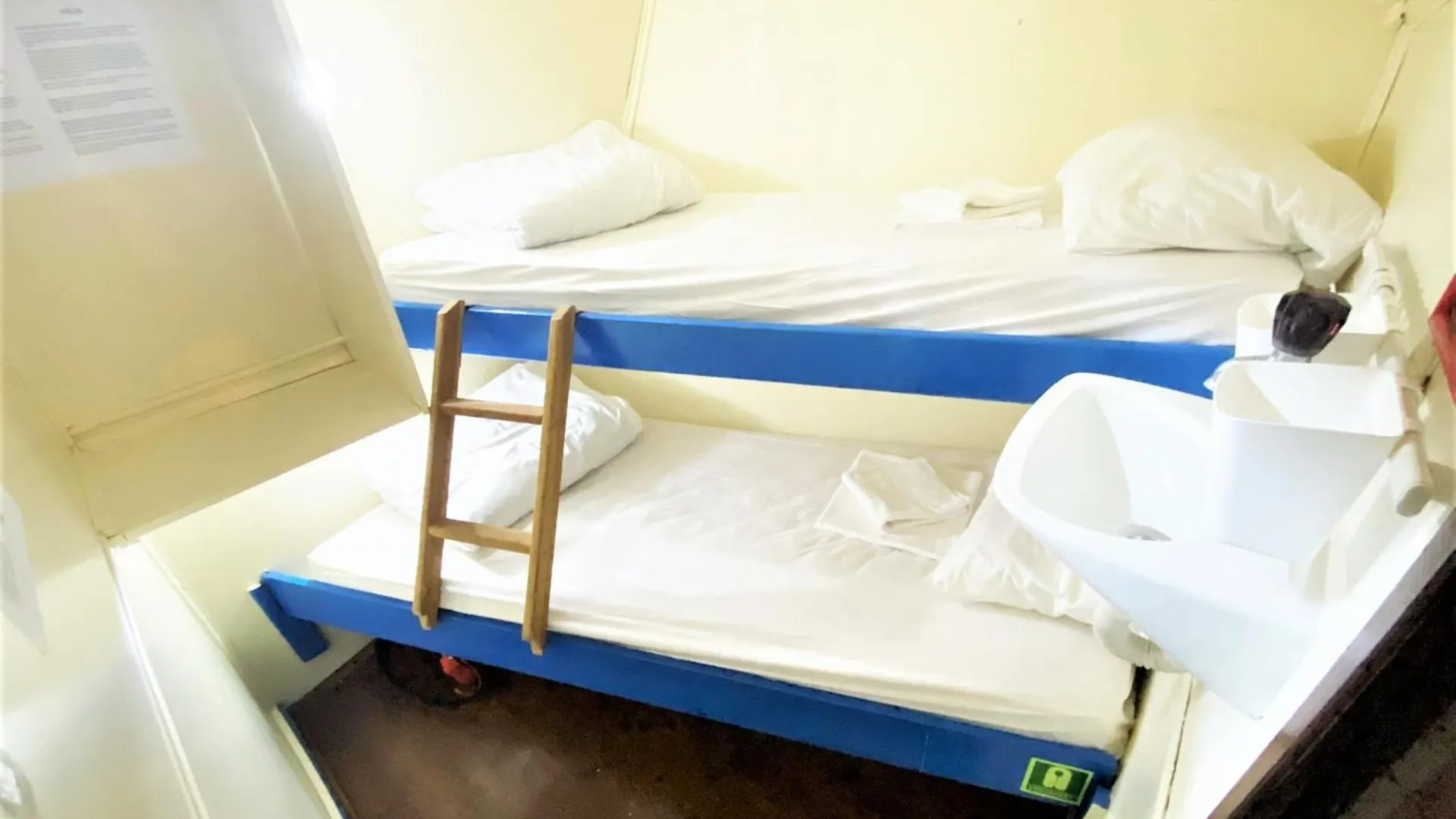 Rhythm Floating Accom - Split Hotel Botel